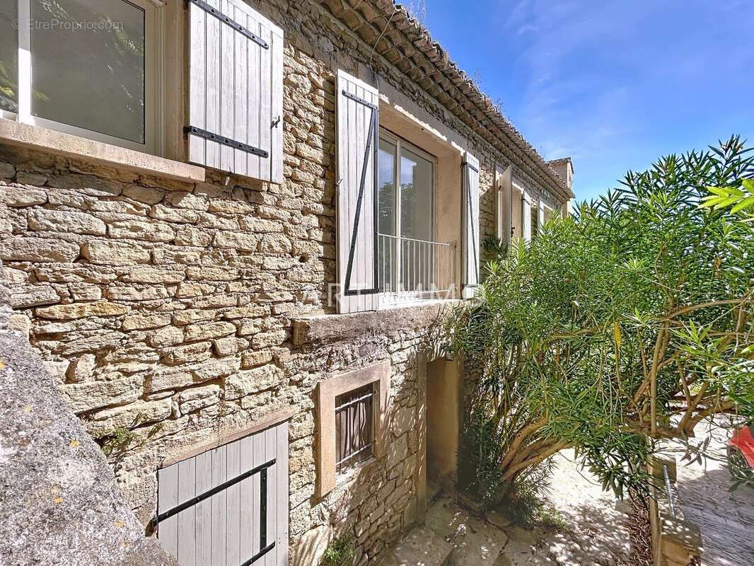 Appartement à GORDES