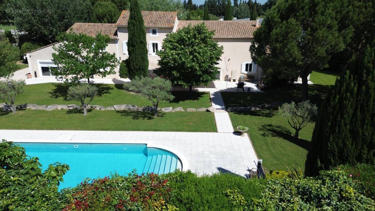 Maison à MONTEUX
