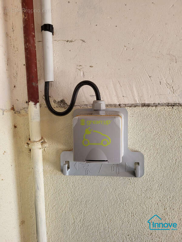 Parking à PARIS-14E