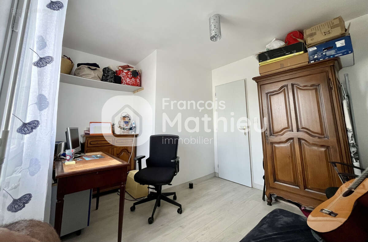 Maison à PERONNAS