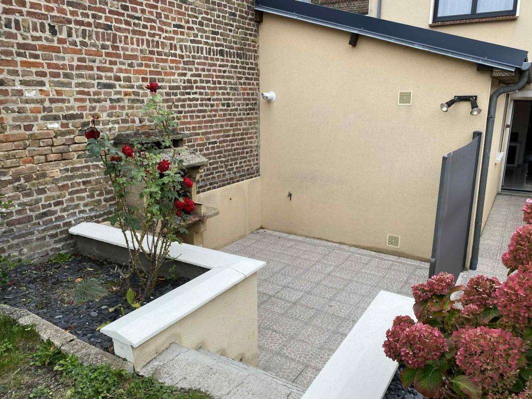 Maison 4 pieces - 3 chambres - jardin - photo 2