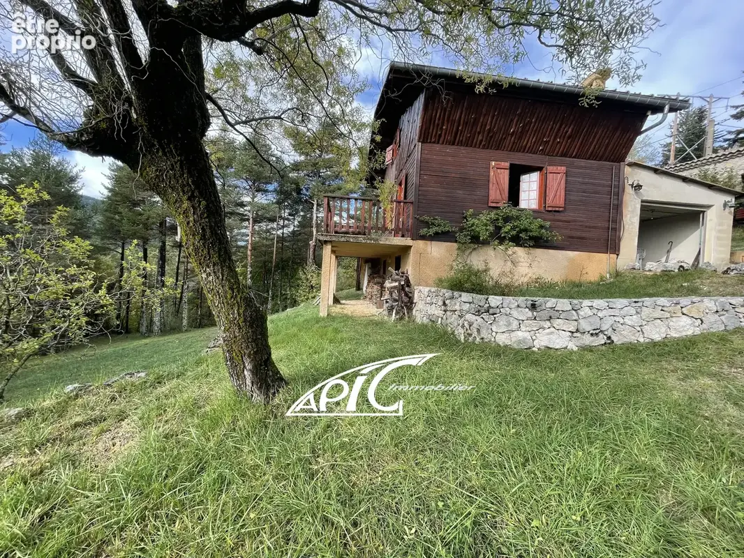 Chalet de charme en pleine nature   Calme absolu et beau potentiel - photo 4