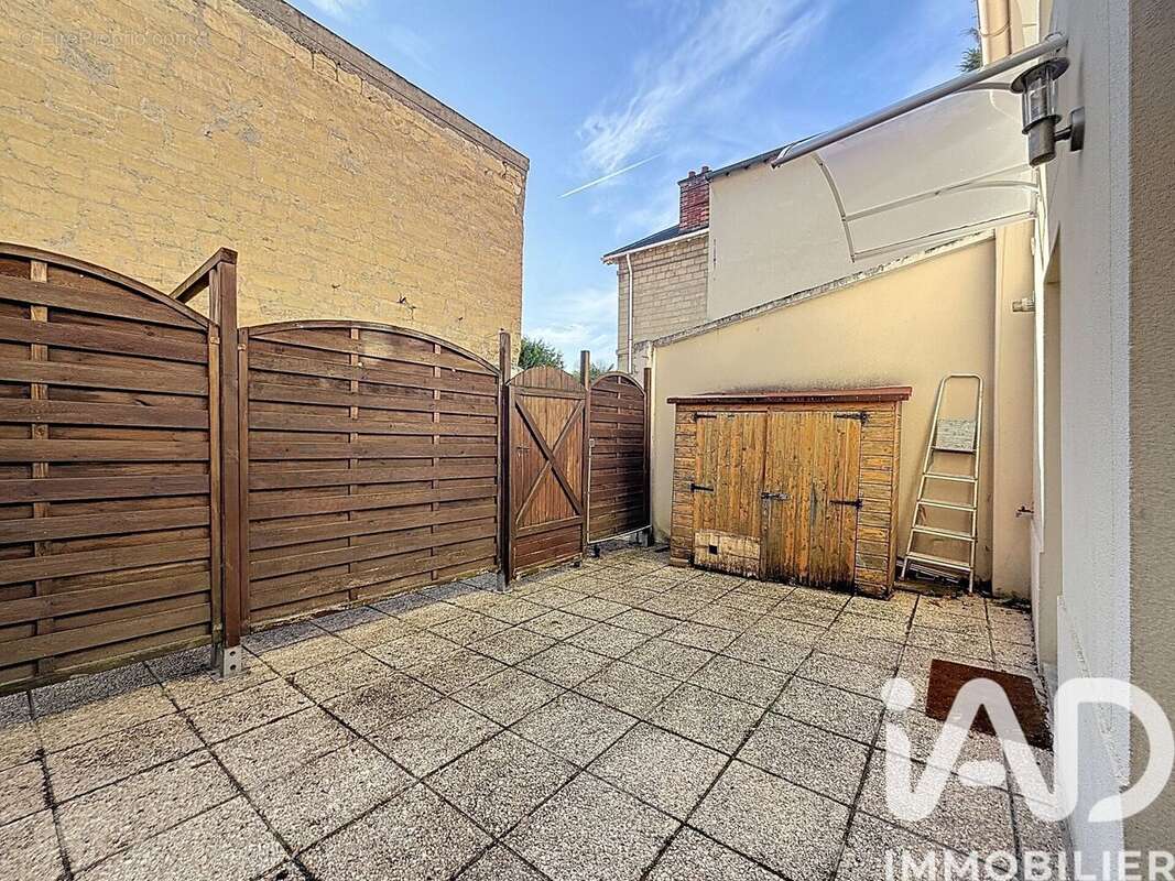 Photo 3 - Appartement à LE MESNIL-LE-ROI