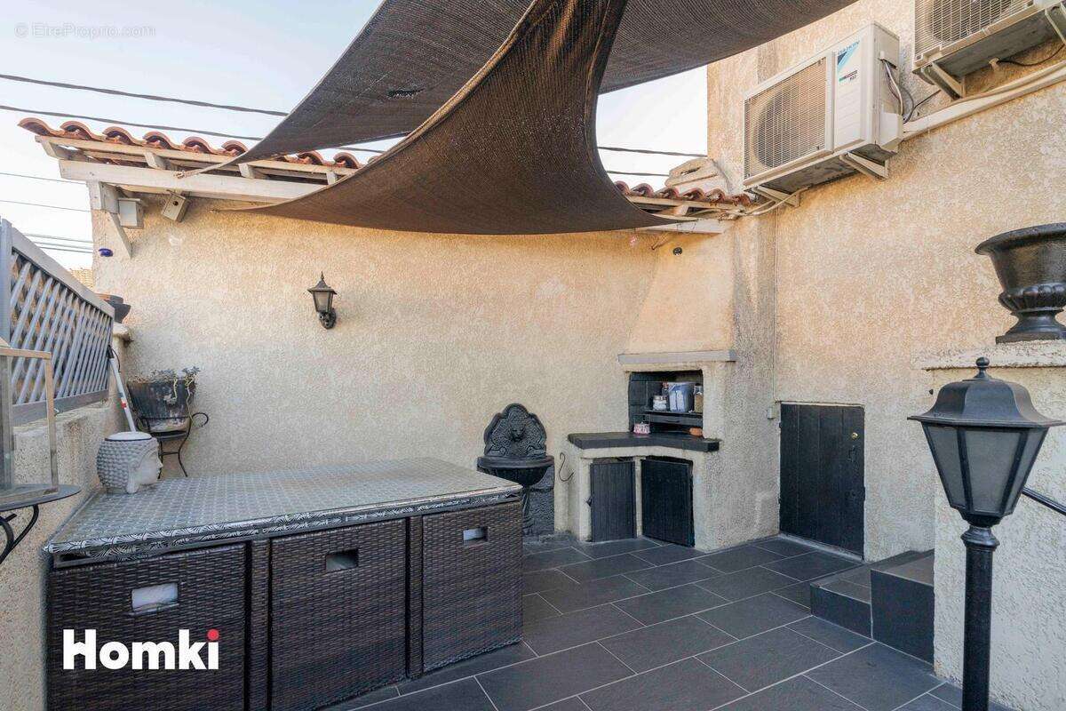 Appartement à MARSEILLE-14E