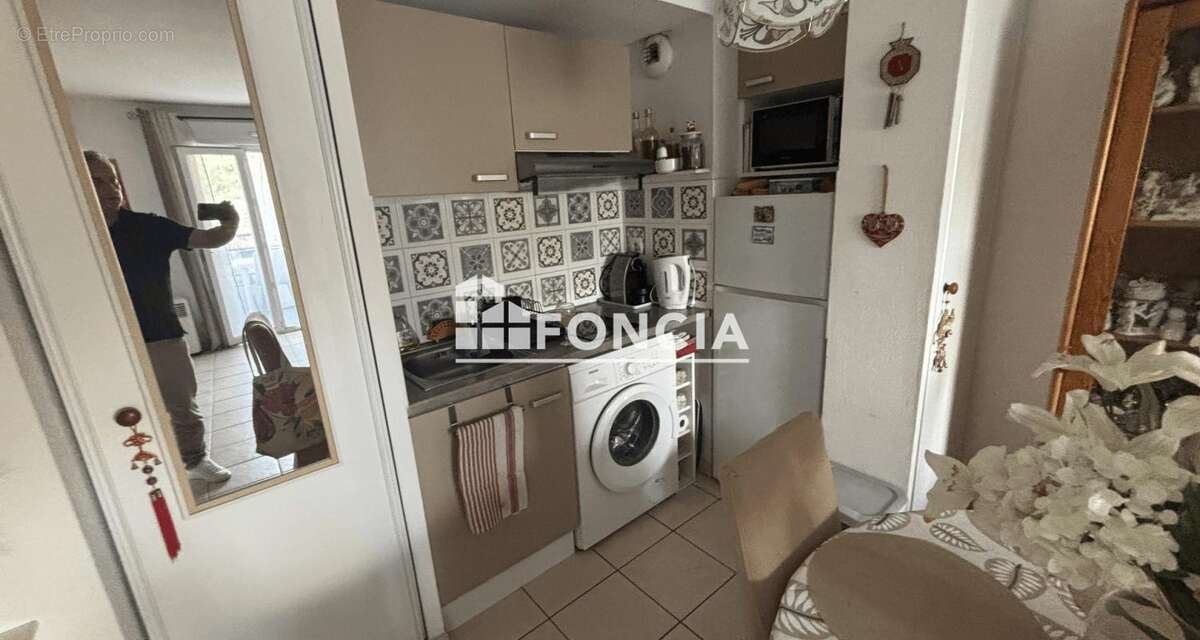 Dans résidence avec Piscine  Beau 2 Pièces 37,56 M2 TERRASSE Parking s/sol PISCINE - photo 4