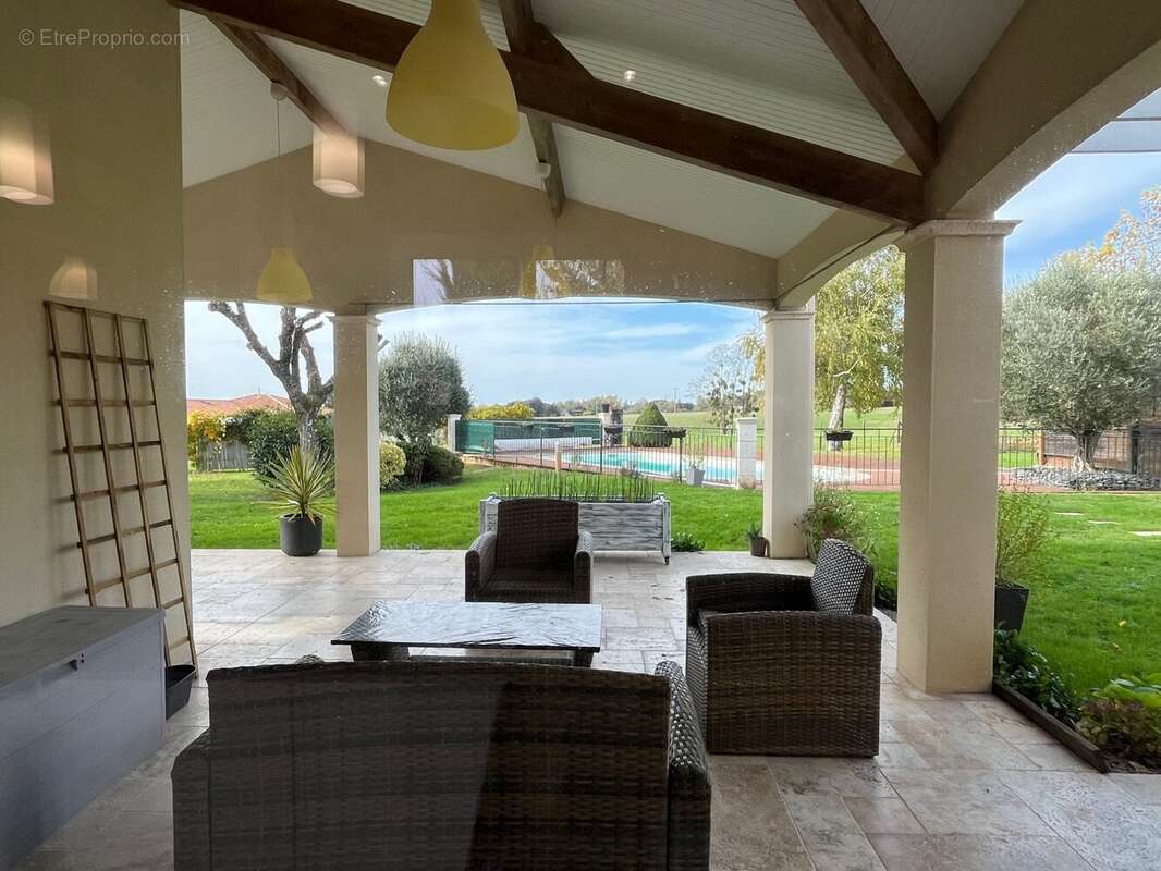 Maison à PRIGONRIEUX