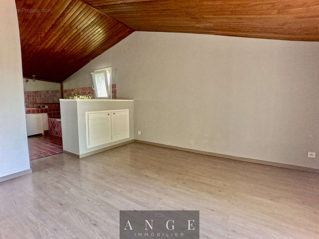 Maison à LA FARLEDE