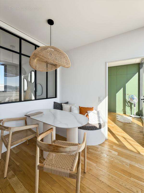 Appartement à BORDEAUX