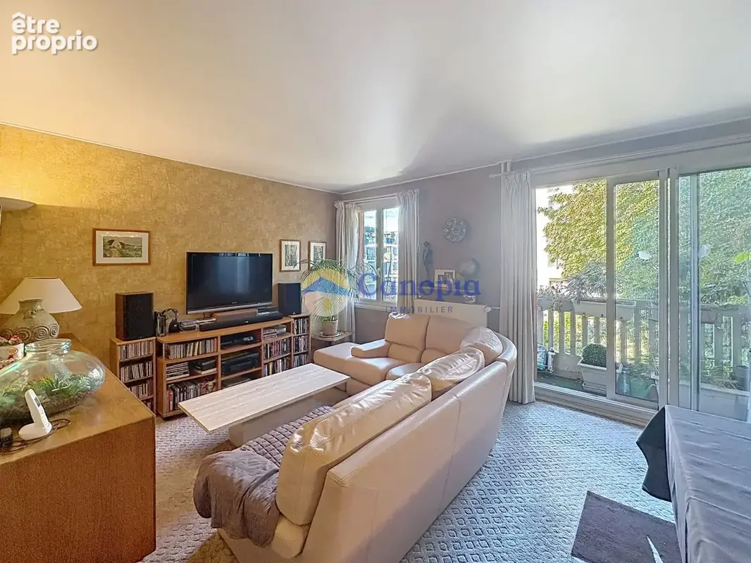 Appartement 5 pièces 75 m² à vendre à Chevilly-Larue (94550) - photo 4