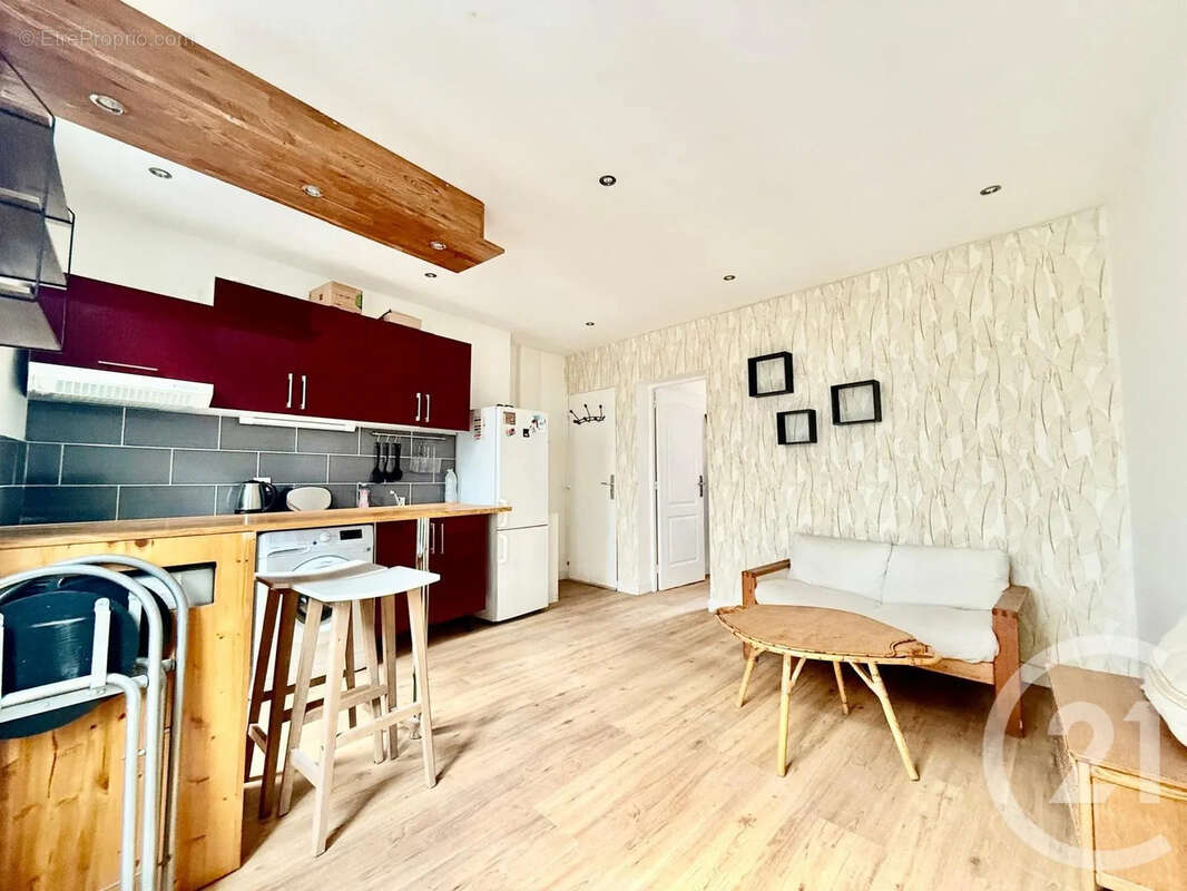 Appartement à CLICHY