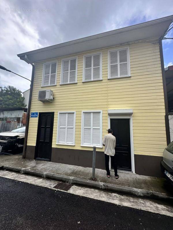 Maison à FORT-DE-FRANCE