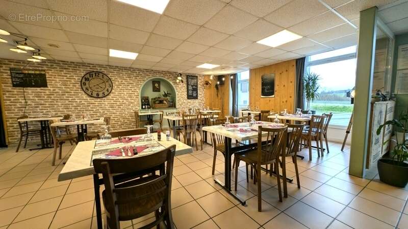 Fonds de commerce Bar - Restaurant à vendre CALIGNY (61)- Secteur Flers - ORNE - Normandie - photo 9