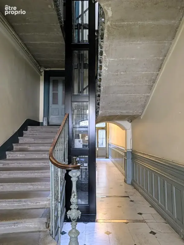 Bel appartement 5 pièces de 115 m2 + combles centre ville de Montpellier avec ascenseur et place de stationnem - photo 16