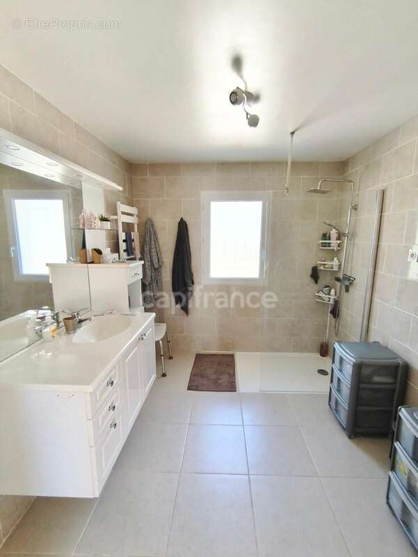 Maison à vendre 5 pièces BRIGNAC (34) - photo 6