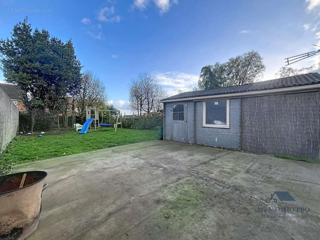 Maison à HAZEBROUCK