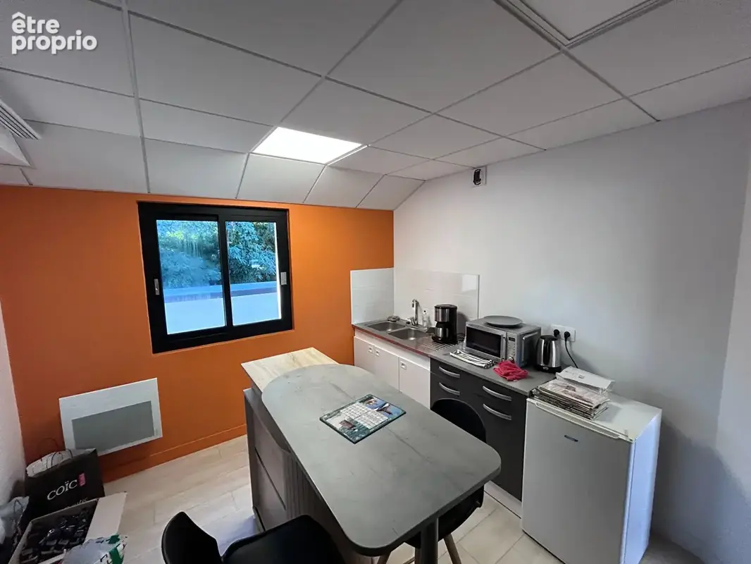 Bureaux Quimper 115 m2 avec terrasse privative et parkings - photo 5