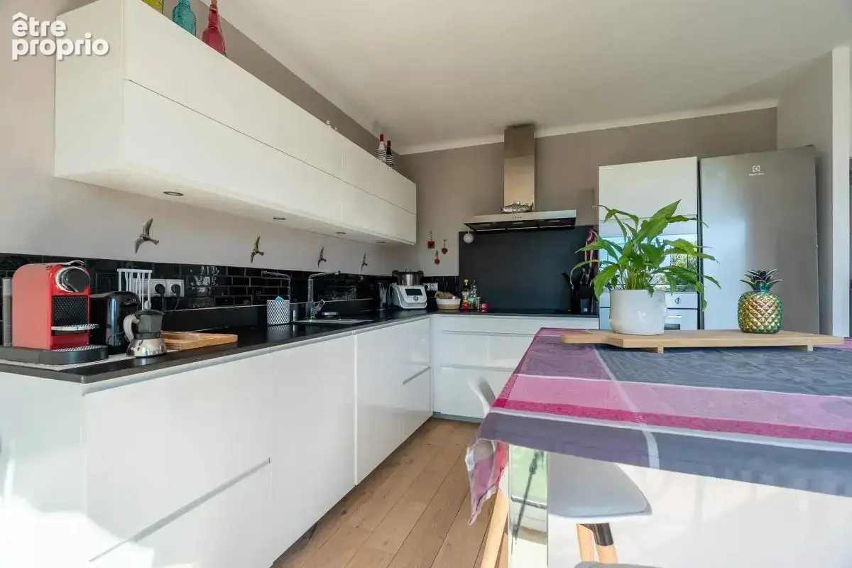 Appartement de 3 pièces de 67 m² à Aix-en-Provence - photo 3