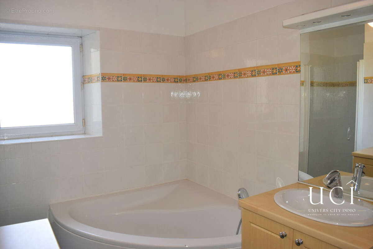 Maison 124 m² à Maisdon-Sur-Sevre  - photo 7