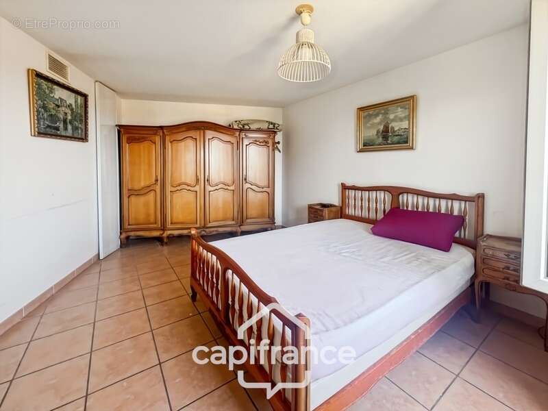 Appartement à BORMES-LES-MIMOSAS