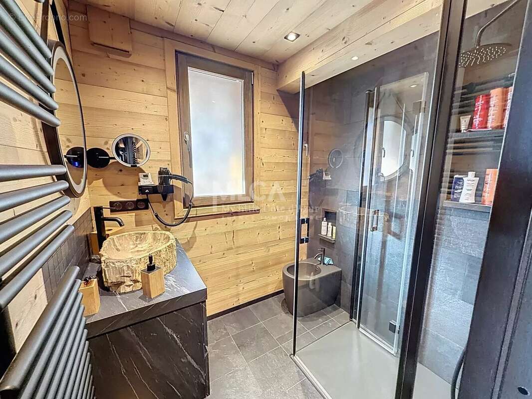 Maison à SAINT-ETIENNE-DE-TINEE