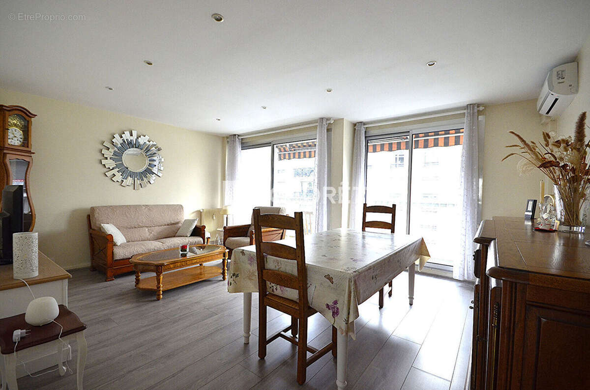 Appartement à VILLEURBANNE
