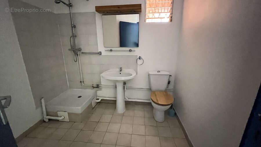 SCHOELCHER : Appartement T2 à vendre sur Terreville - photo 10