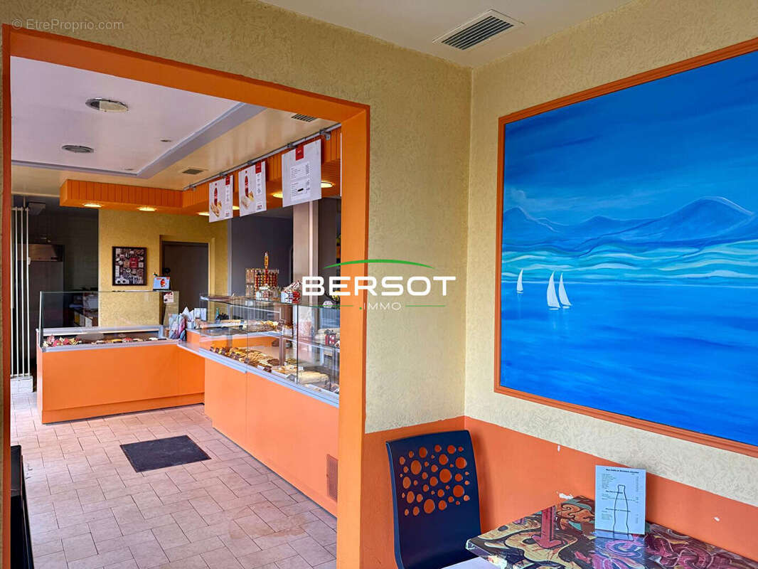 Commerce à EVIAN-LES-BAINS