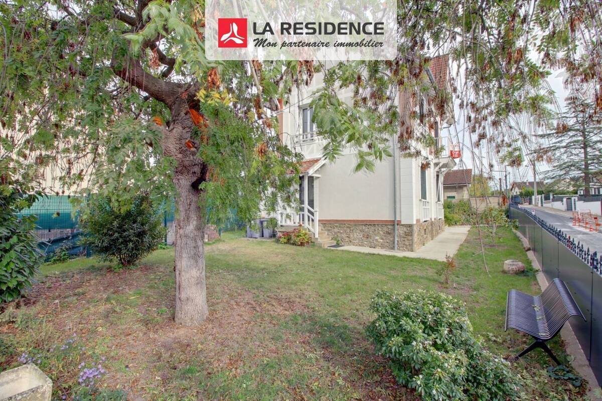 Maison à LES MUREAUX