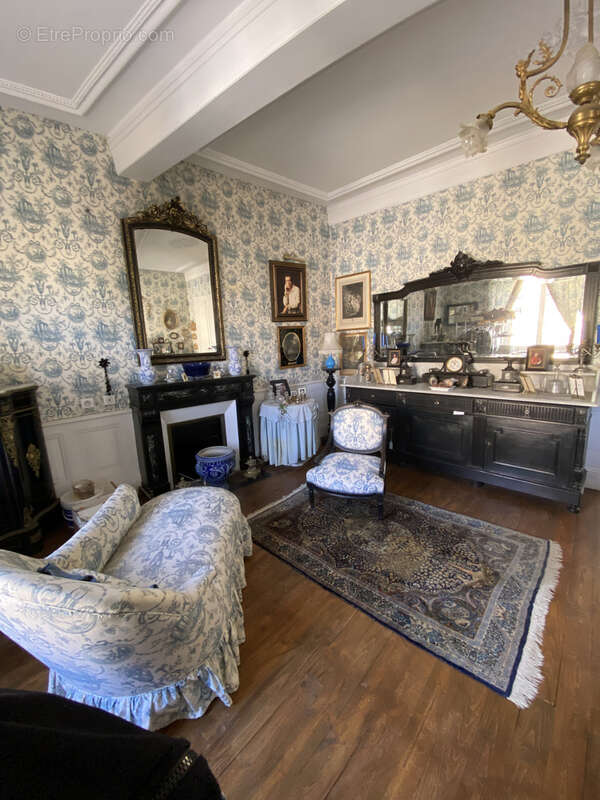 Maison à SAUVAGNAT-SAINTE-MARTHE