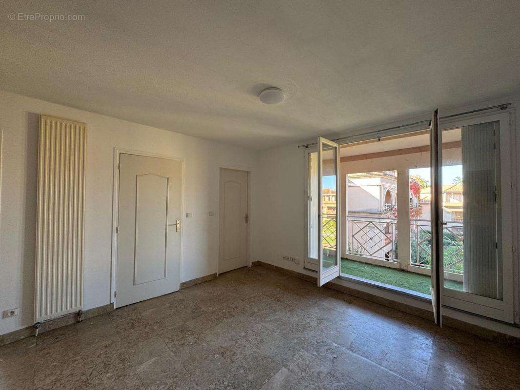 Appartement à RAMONVILLE-SAINT-AGNE