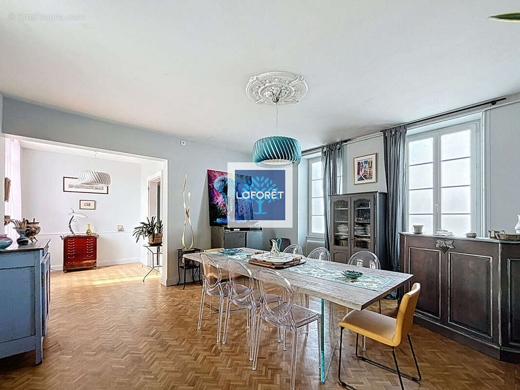 Maison à SAINT-ANDRE-DE-CUBZAC