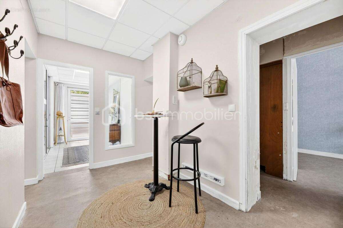 Appartement de 145 m² à Montpon-Menesterol - photo 8