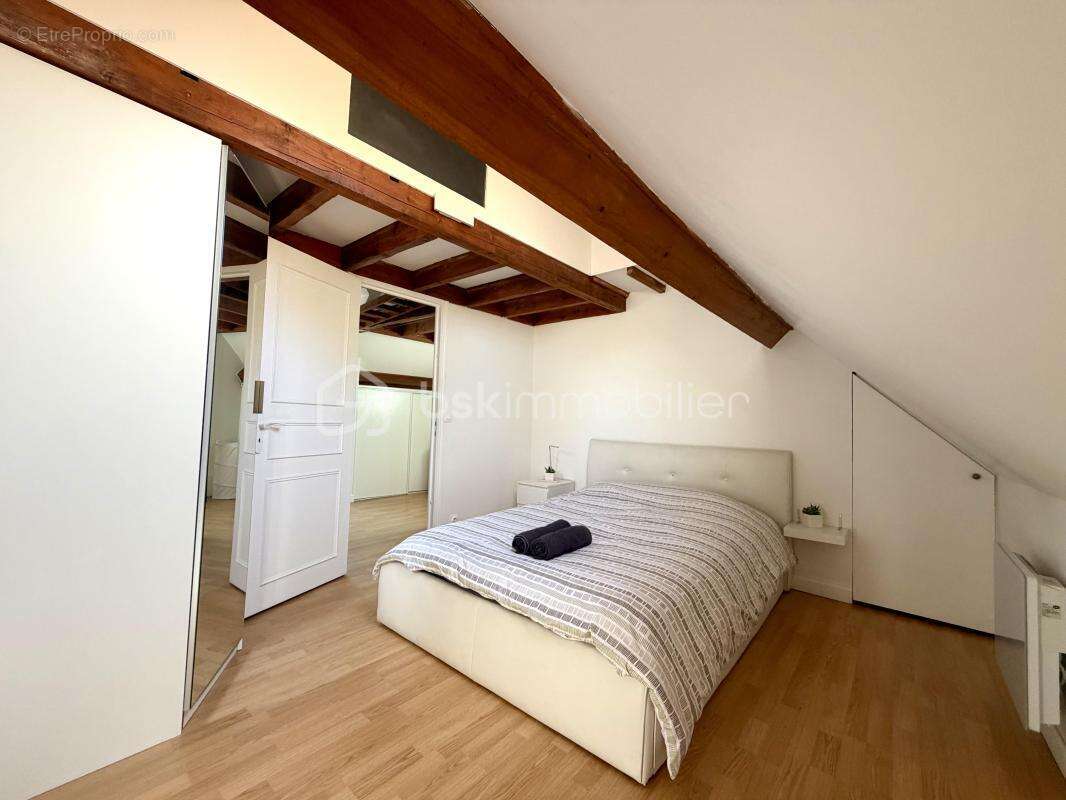 Maison divisée 110m2 – Lot arrière – T4 + T2 en duplex avec dépendance - photo 15
