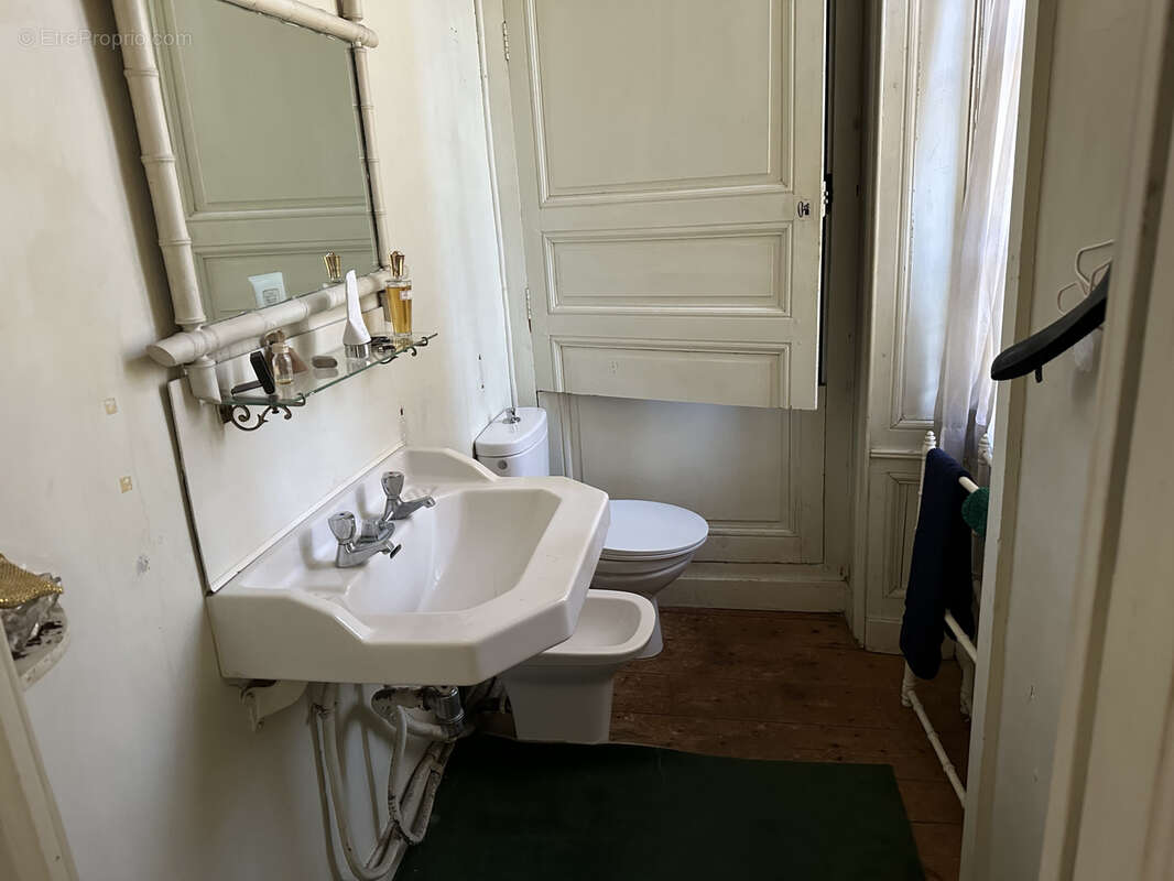 Maison à COGNAC