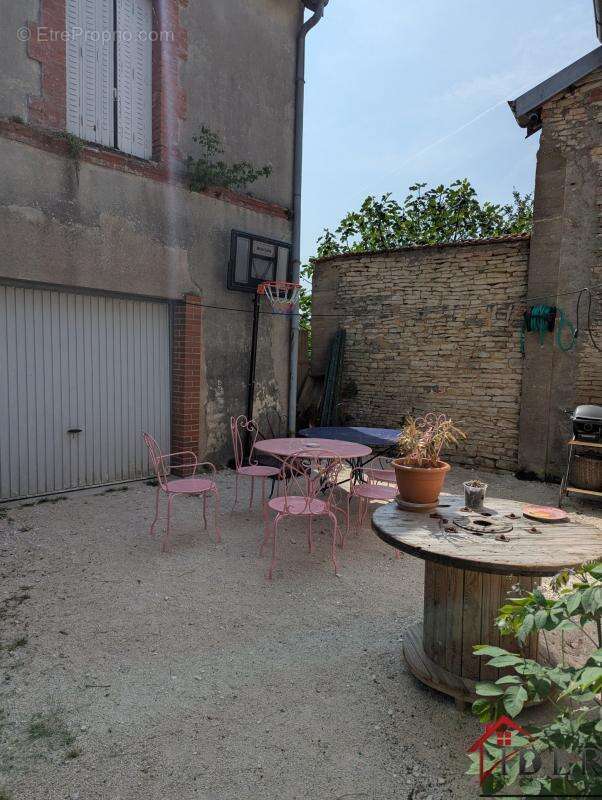 maison avec garage et terrain - photo 8