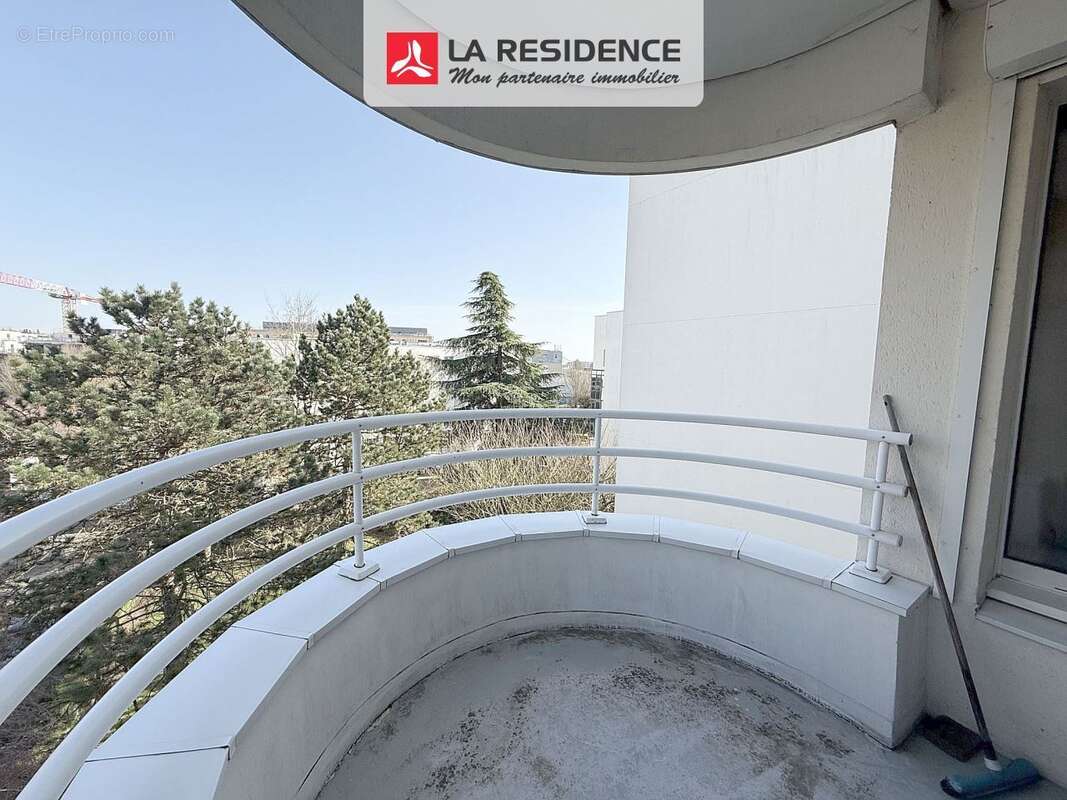 Appartement à VELIZY-VILLACOUBLAY