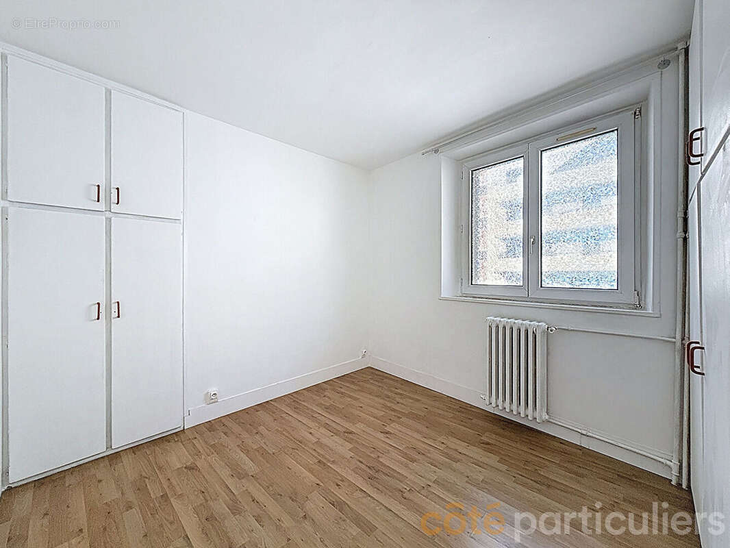 Appartement à ISSY-LES-MOULINEAUX