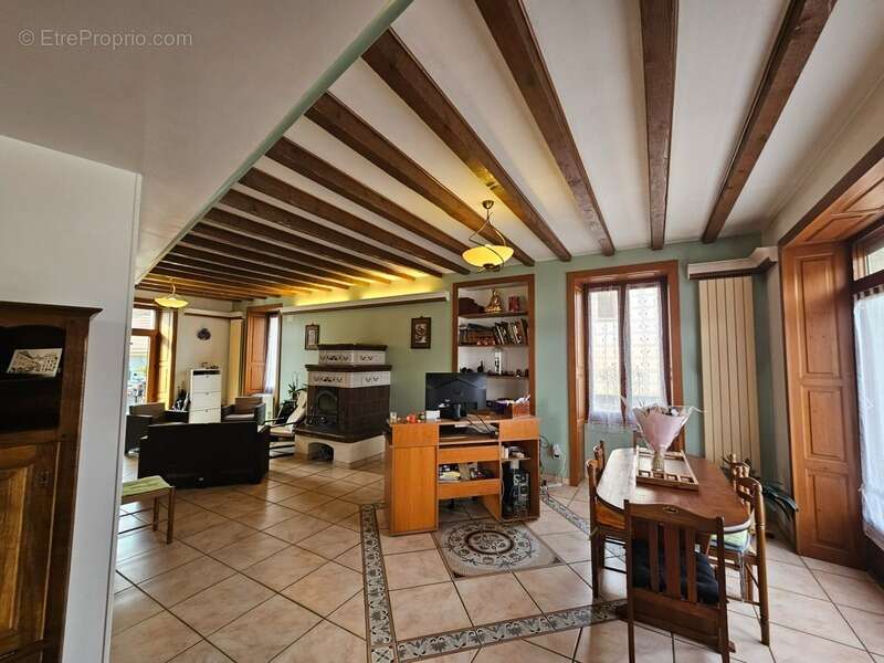 Maison à NANGY
