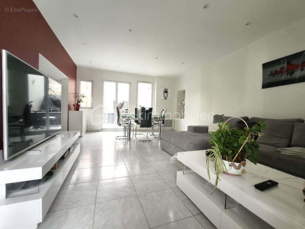 Maison à LIZY-SUR-OURCQ