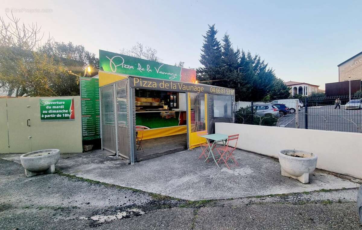 Commerce à CAVEIRAC