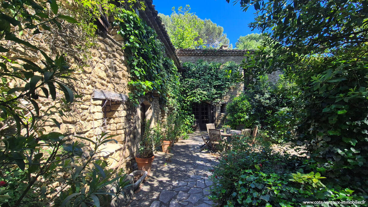 Maison à CARPENTRAS