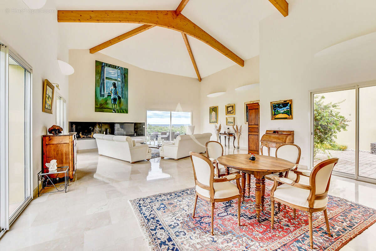 Maison à CASTELNAU-D&#039;ESTRETEFONDS