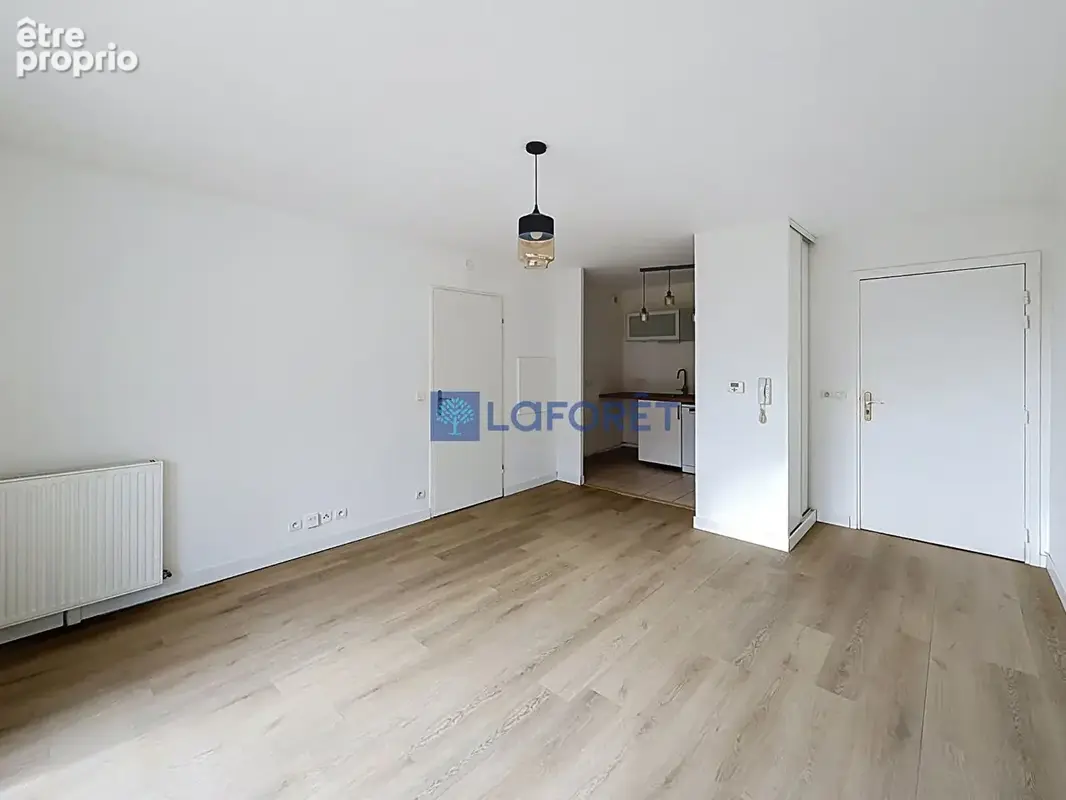 Appartement Saint Pierre Du Perray 2 pièce(s) 40.67 m2 - photo 3
