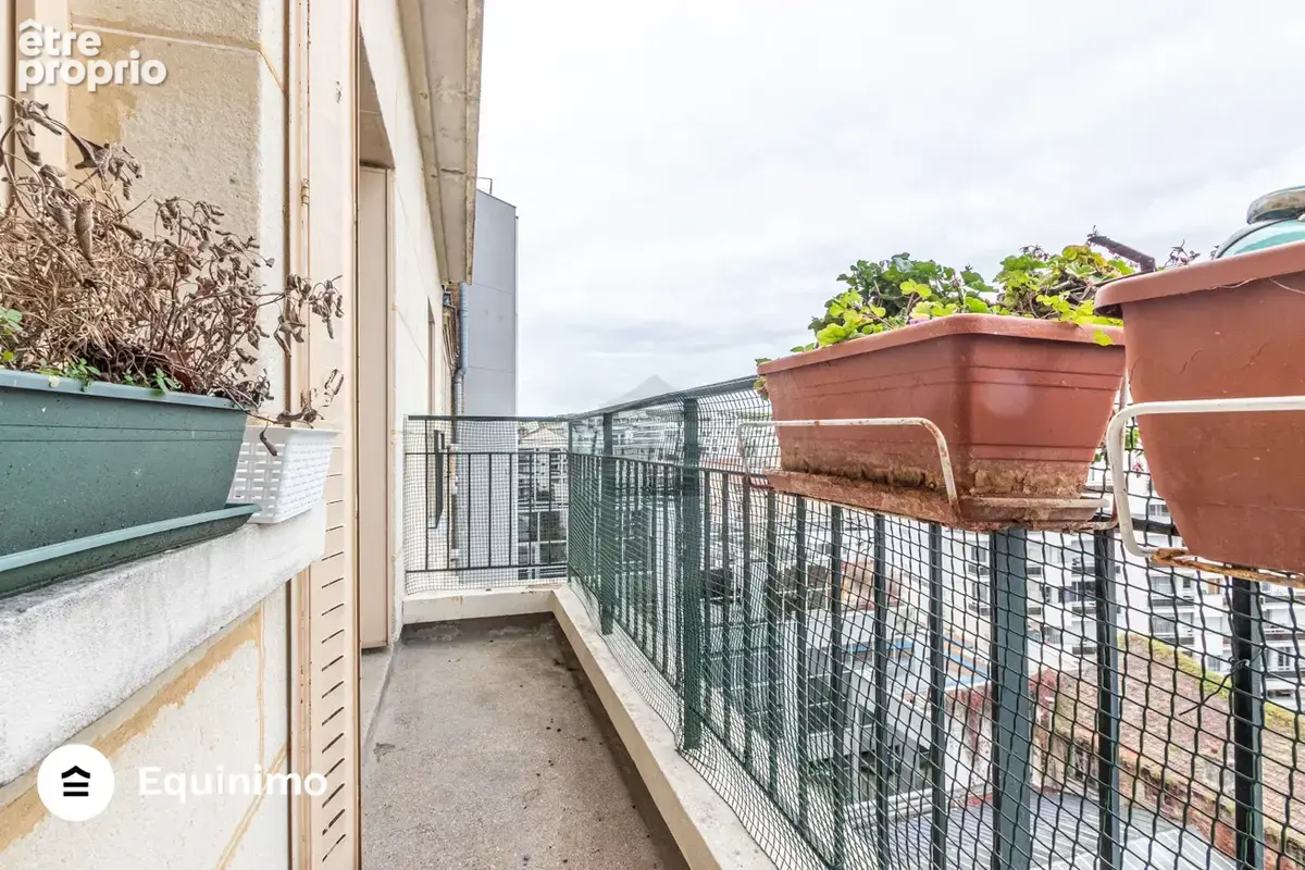 Appartement de 97,50m2 avec balcons, situé avenue du Général Leclerc à 10m du métro Billancourt - photo 5