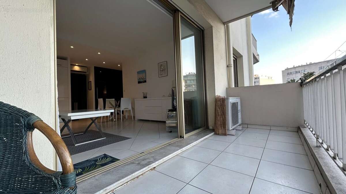 Appartement à CANNES