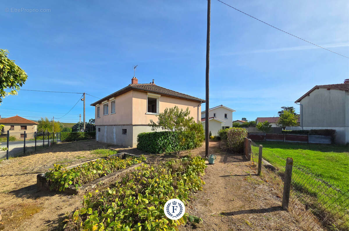 Maison à SAINT-LAGER