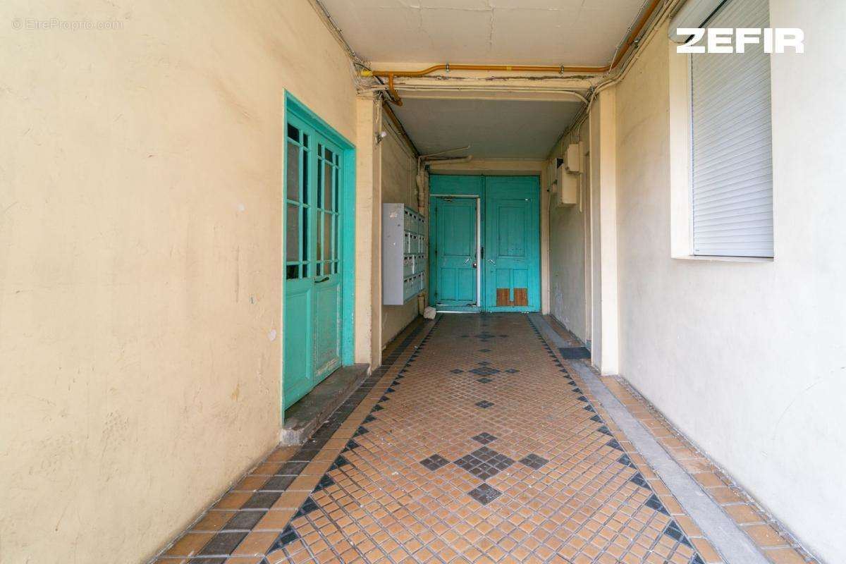 Appartement à ASNIERES-SUR-SEINE