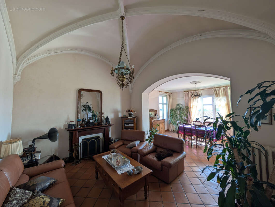 Maison à SAINT-RAPHAEL