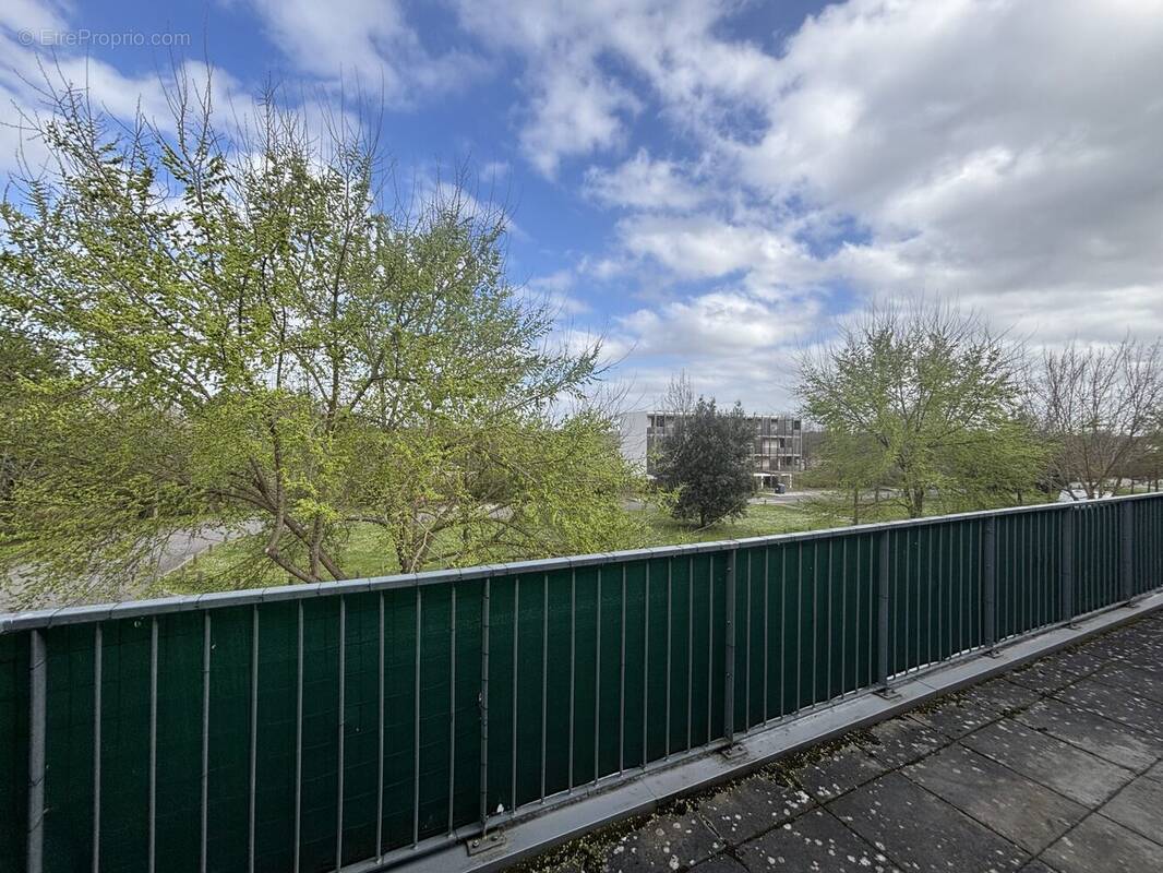 Appartement à CORNEBARRIEU