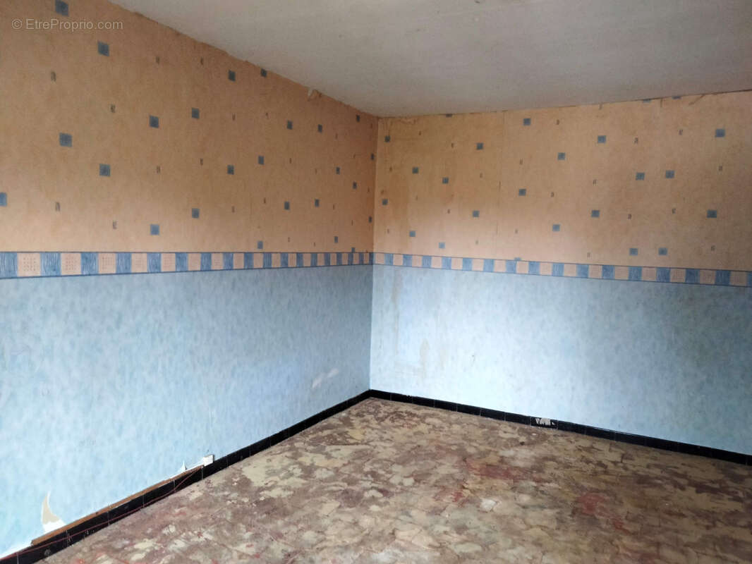 Maison à BONA